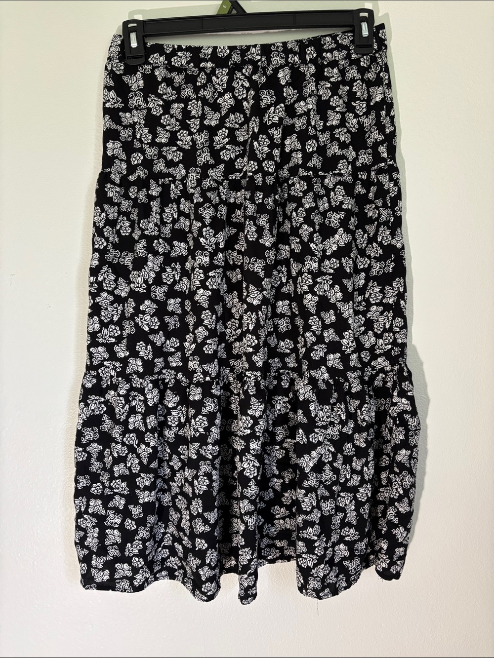 beachlunchlounge Black and White Floral Tiered Maxi Skirt
